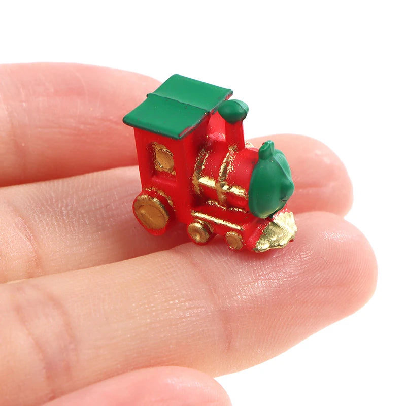 Mini Wooden Train Ornaments - Dollhouse Decor & Kids Gift